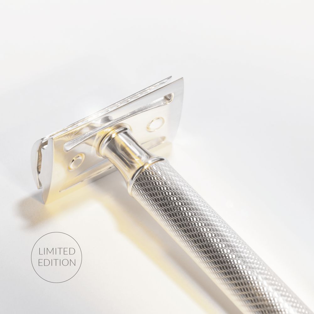 MÜHLE Traditional Safety razor, closed comb, handle made of silver (925) (Limited Edition)