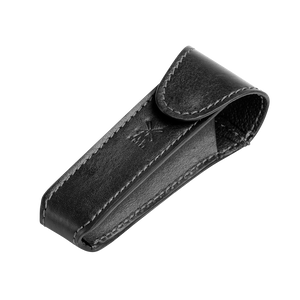 
            
                Load image into Gallery viewer, TRAVEL - Leather Pouch for Traditional Safety Razor
            
        